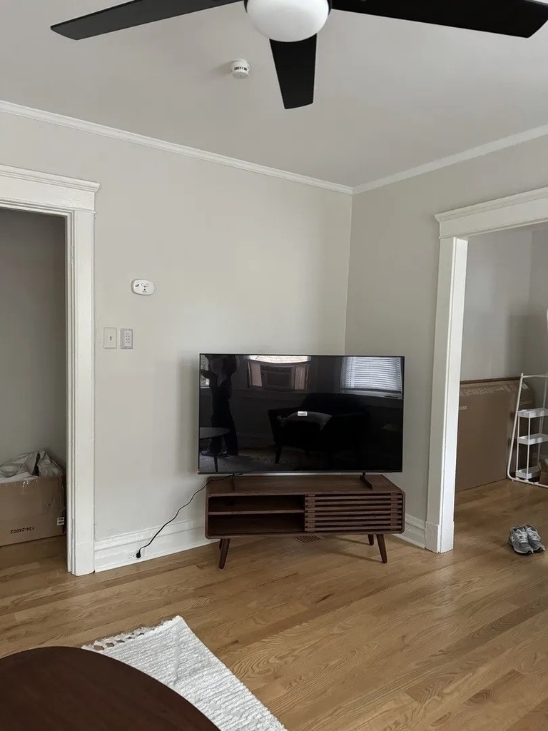 1119 Garnett Place - Photo 8