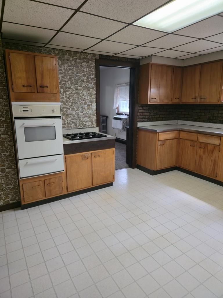 121 Davis Avenue - Photo 7