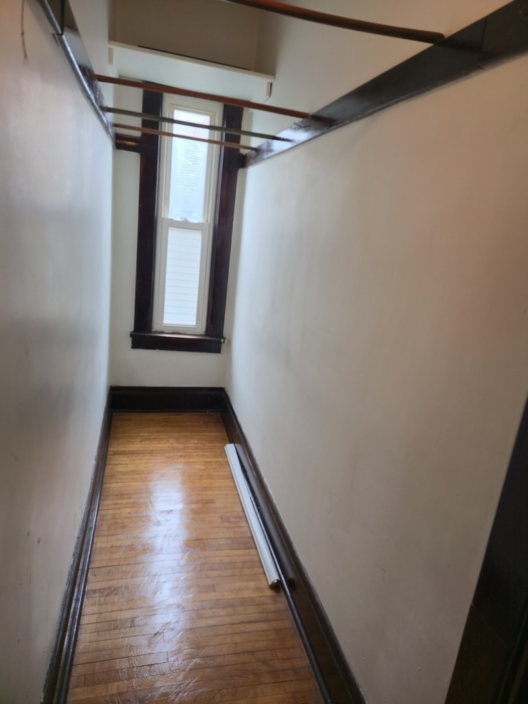 121 Davis Avenue - Photo 5