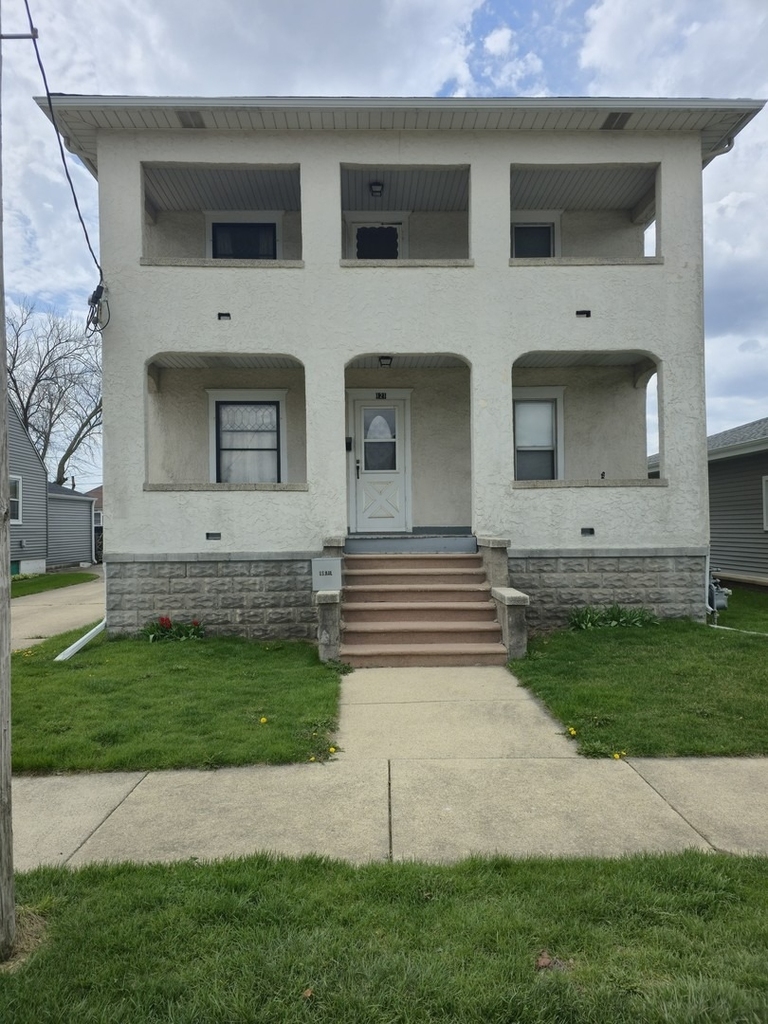 121 Davis Avenue - Photo 0