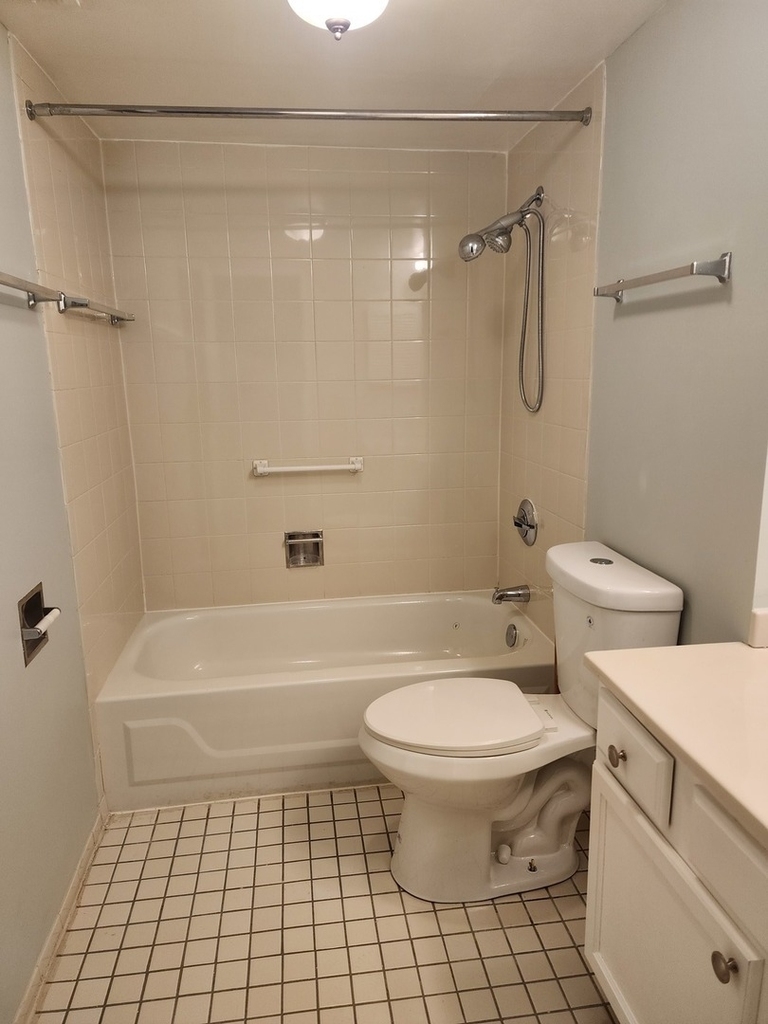 606 E Woodland Park Avenue - Photo 6