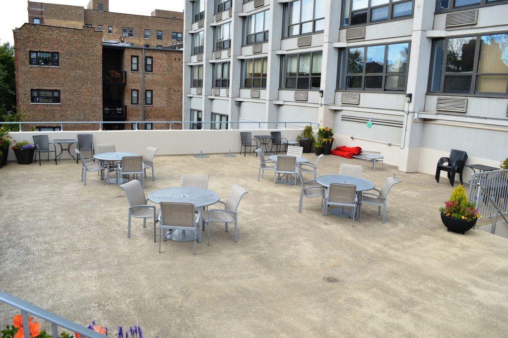5100 N Marine Drive - Photo 13