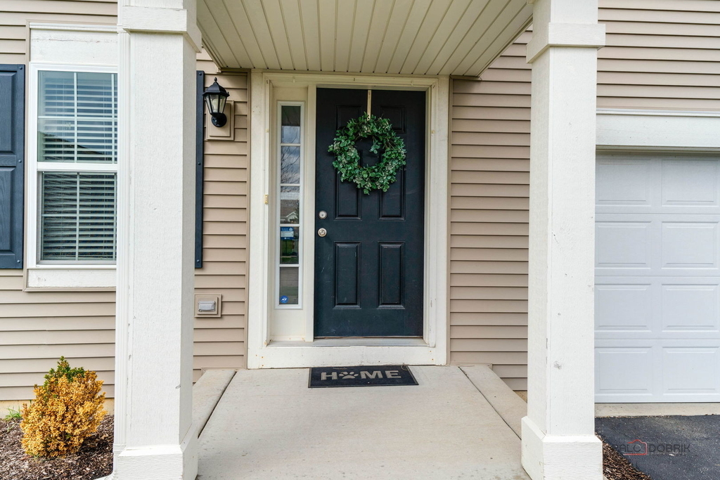 202 Minuet Circle - Photo 1
