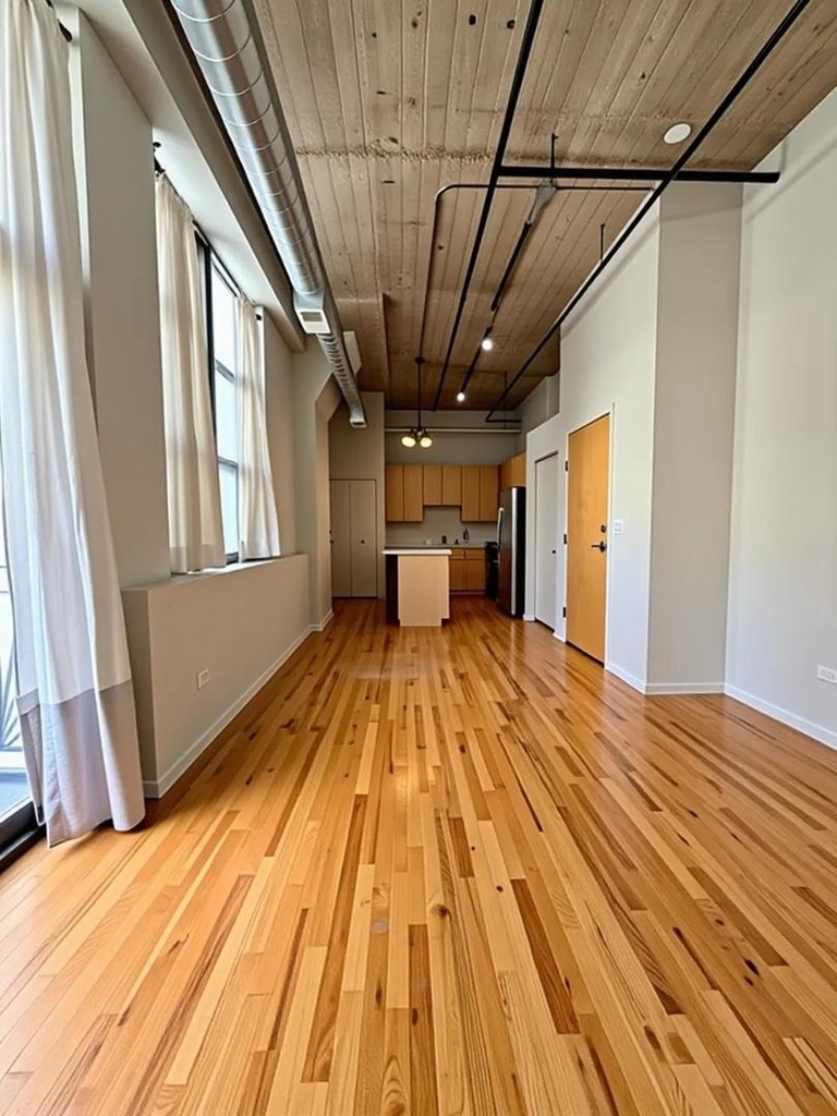758 N Larrabee Street - Photo 2