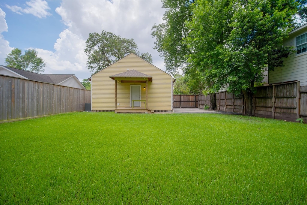 4814 Siegel Street - Photo 21