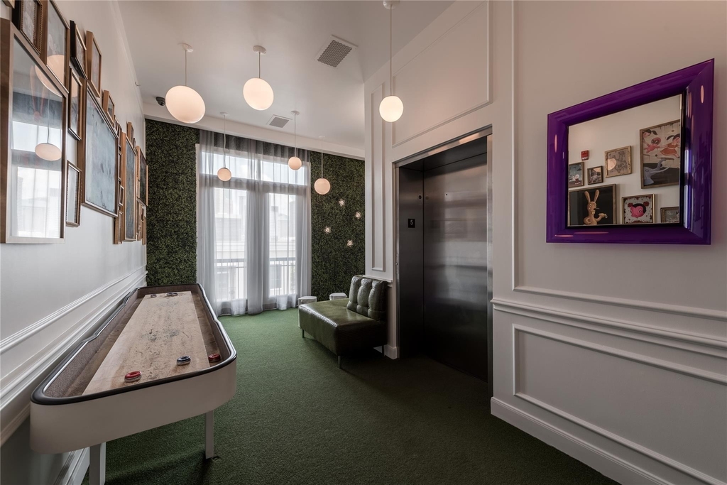 306 Mcgowen Street - Photo 9