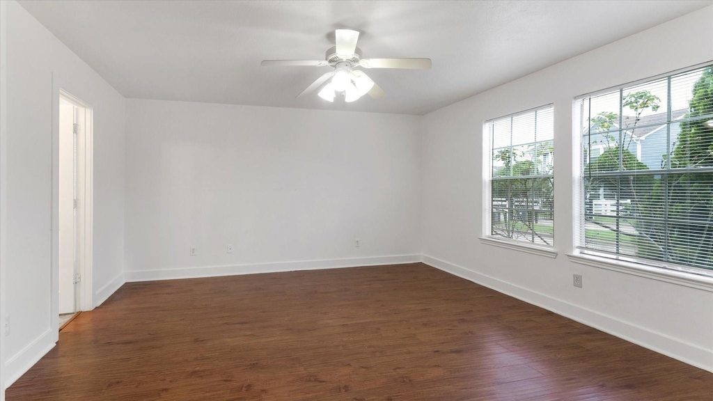 3818 W Traditions Boulevard - Photo 6