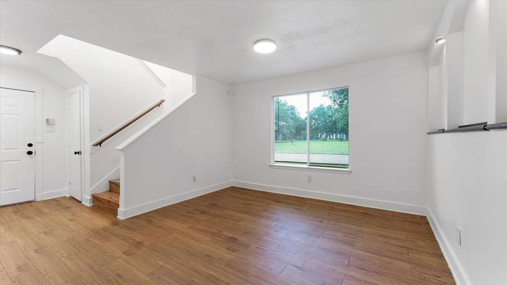 3818 W Traditions Boulevard - Photo 15