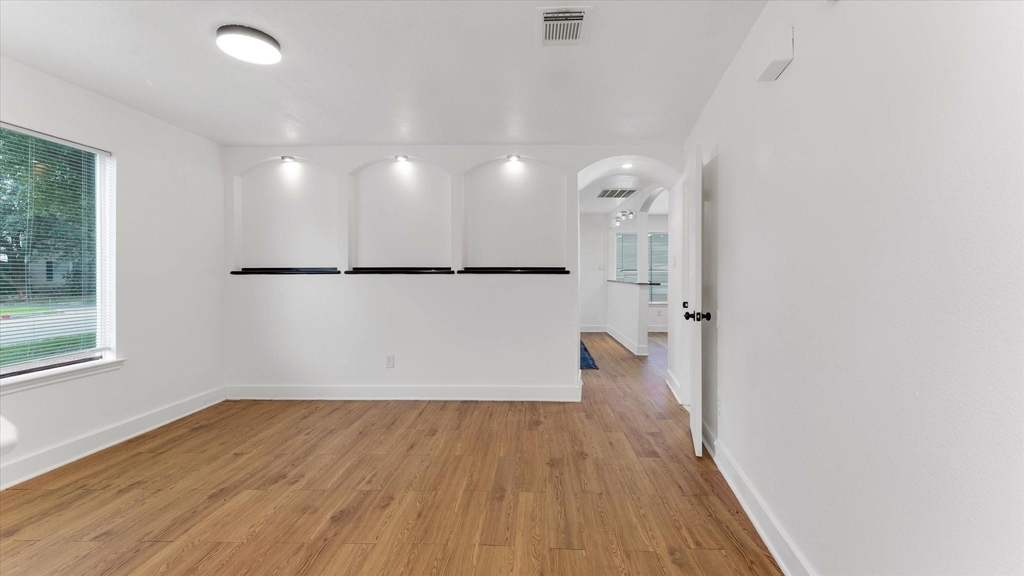 3818 W Traditions Boulevard - Photo 12