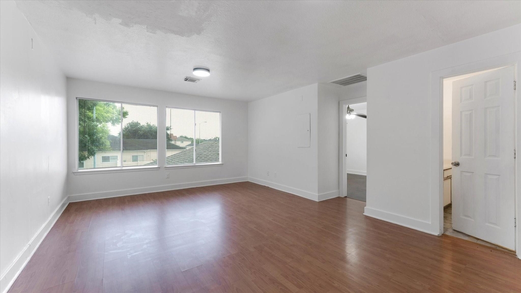 3818 W Traditions Boulevard - Photo 36