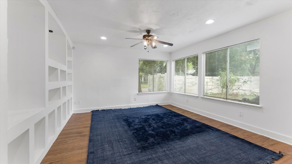 3818 W Traditions Boulevard - Photo 17