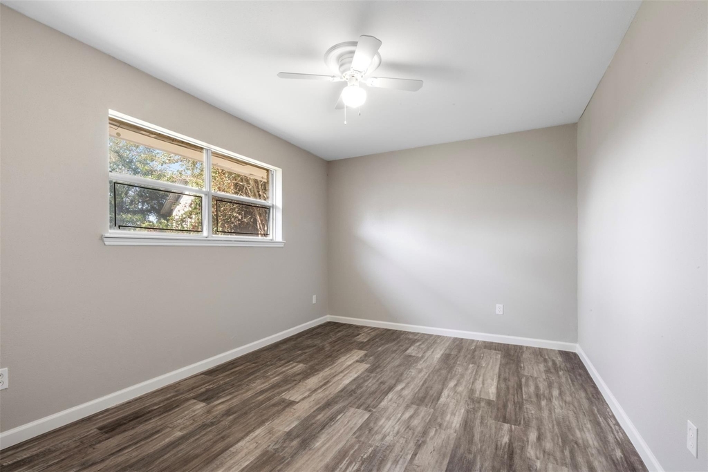 9627 N Glenwood Forest Drive - Photo 6