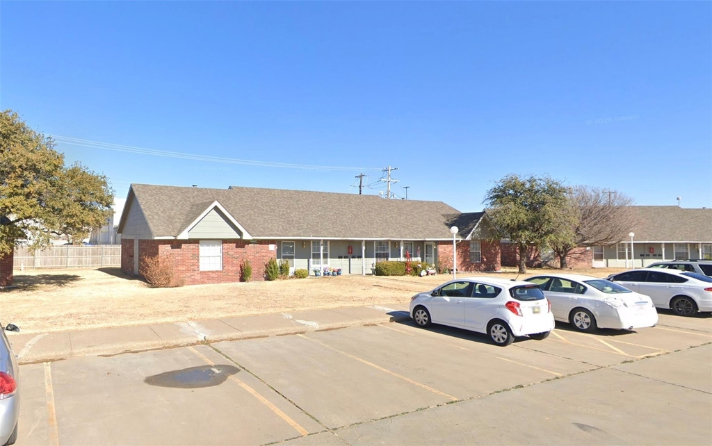 2700 N Hobart Street - Photo 8