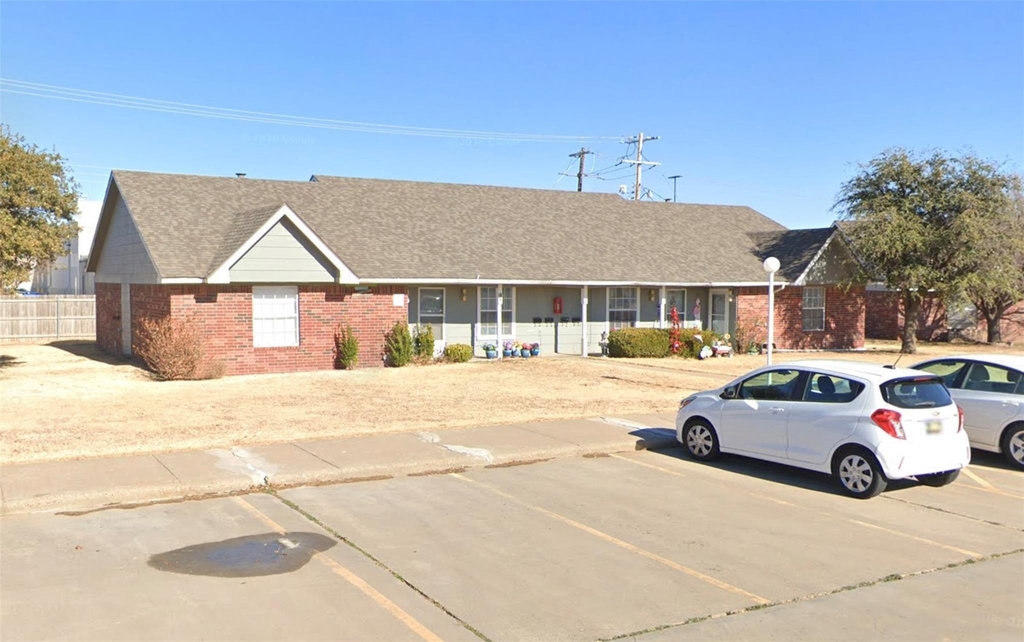 2700 N Hobart Street - Photo 9