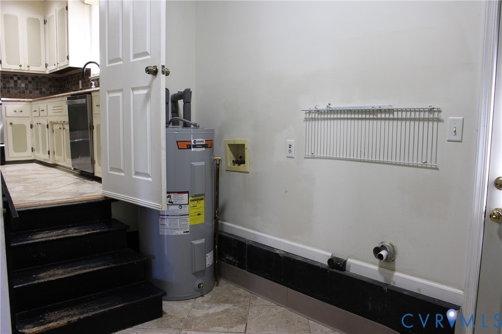 1301 Canterbury Lane - Photo 10