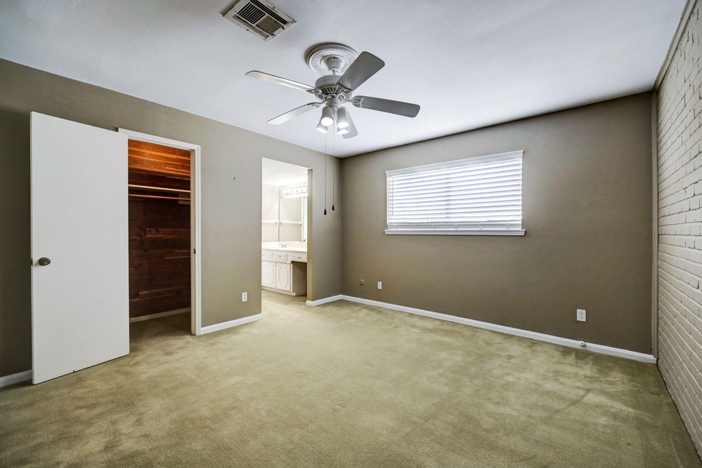 1422 Walnut Bend Lane - Photo 6