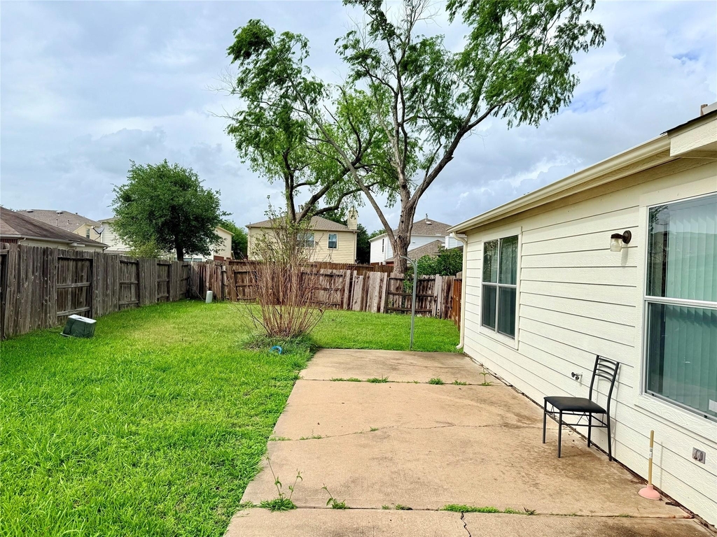 10610 Sugar Place Court - Photo 18