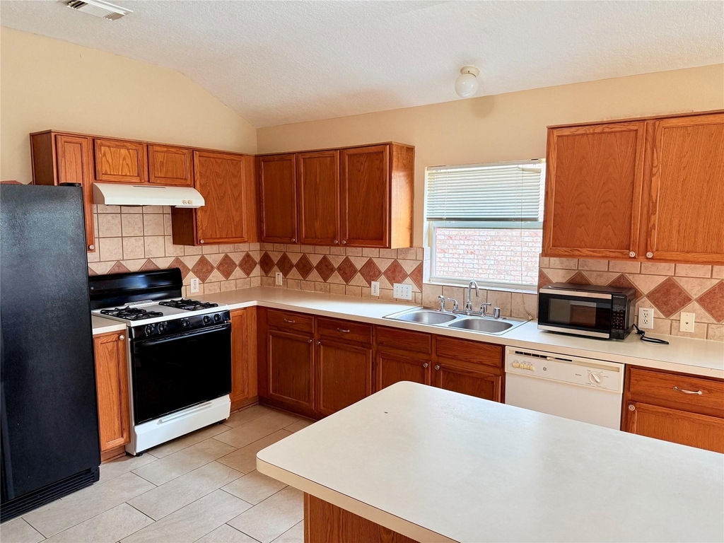 10610 Sugar Place Court - Photo 5