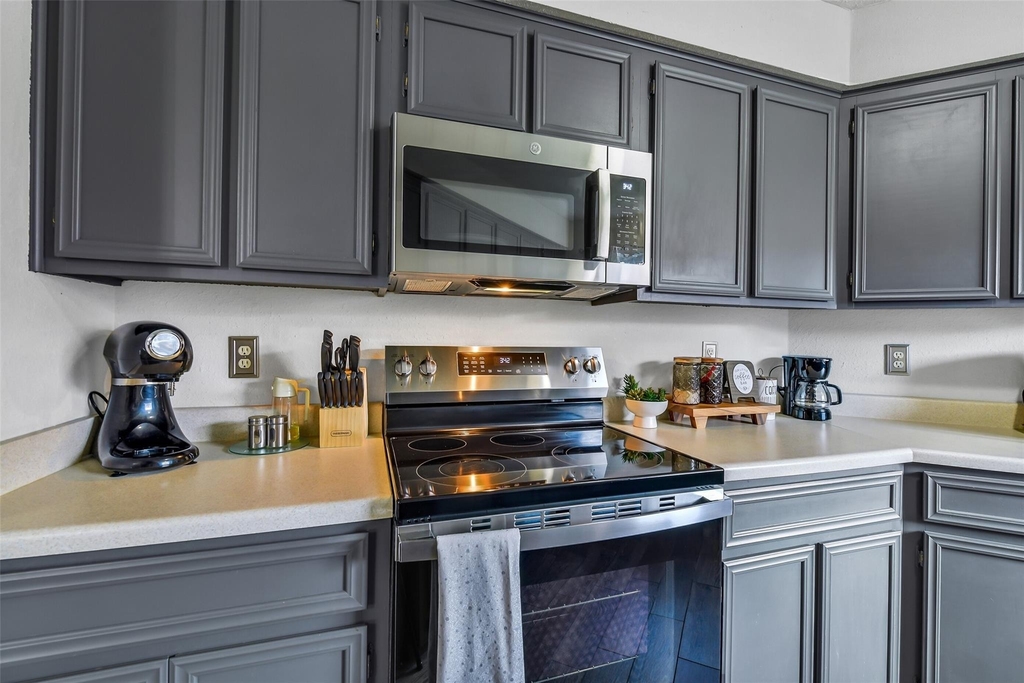 710 Razee Court - Photo 11