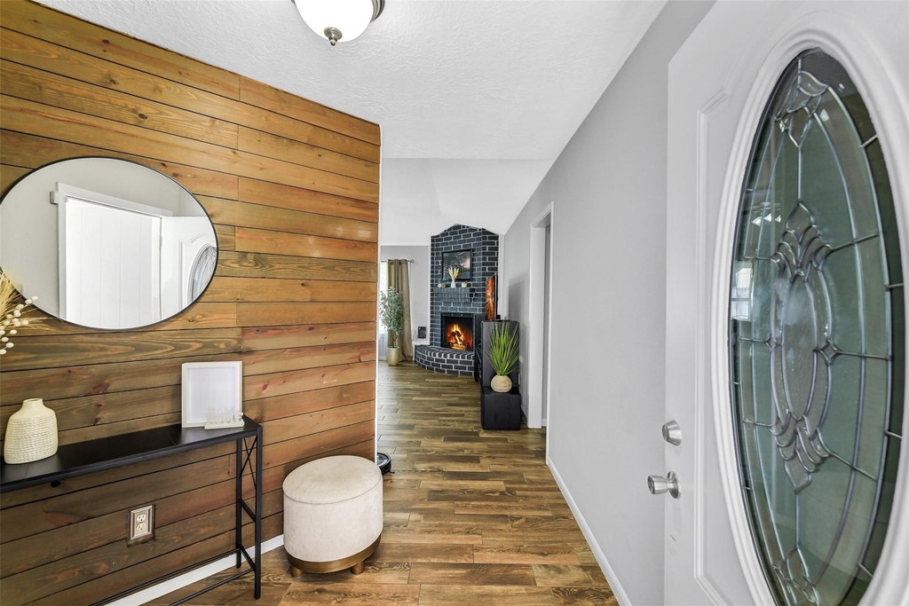 710 Razee Court - Photo 2