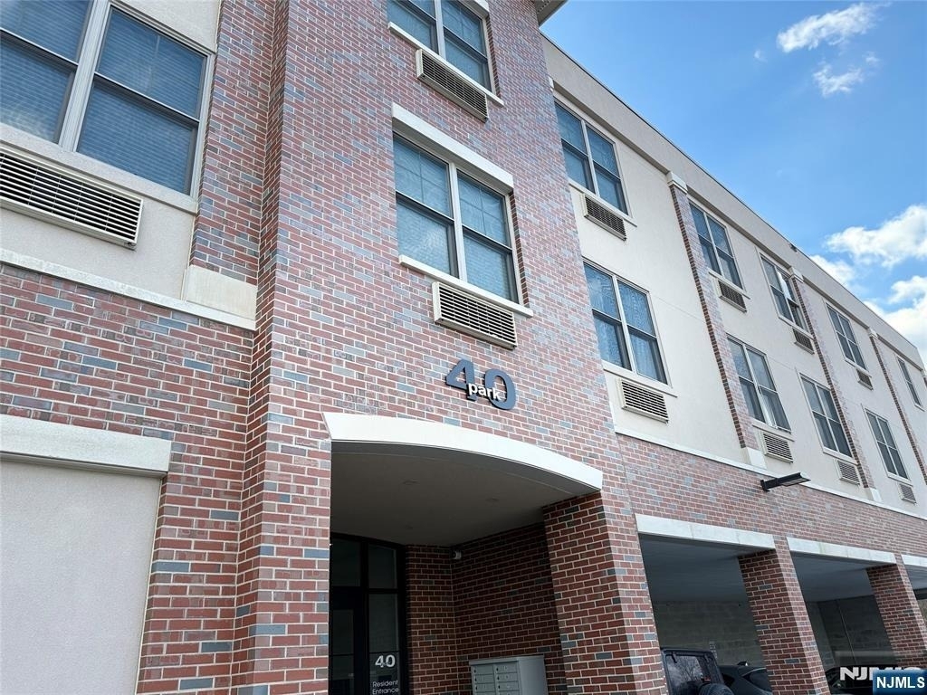 40 Park - Photo 13