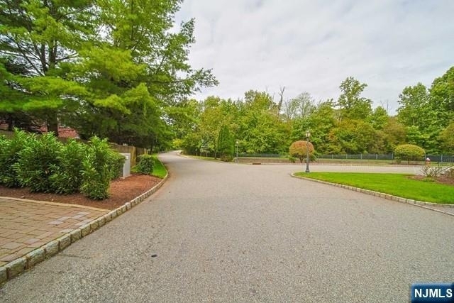 2 Candlewood - Photo 37