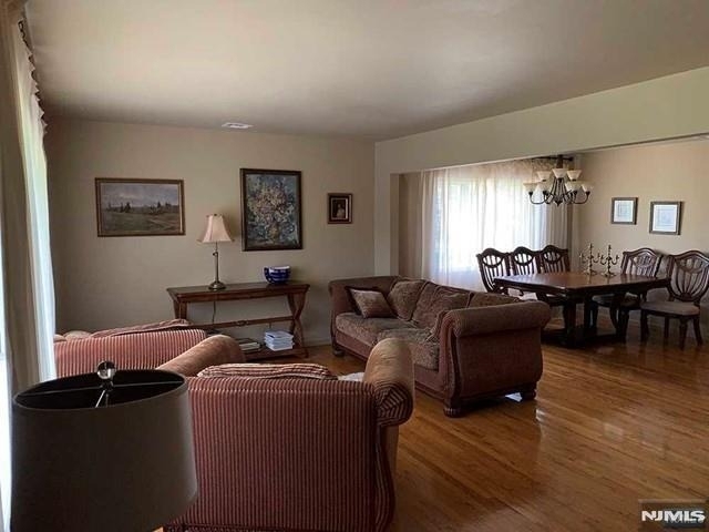 126 Hawthorne - Photo 6