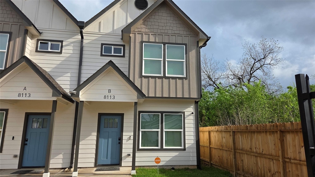 8113 Miley Street - Photo 0