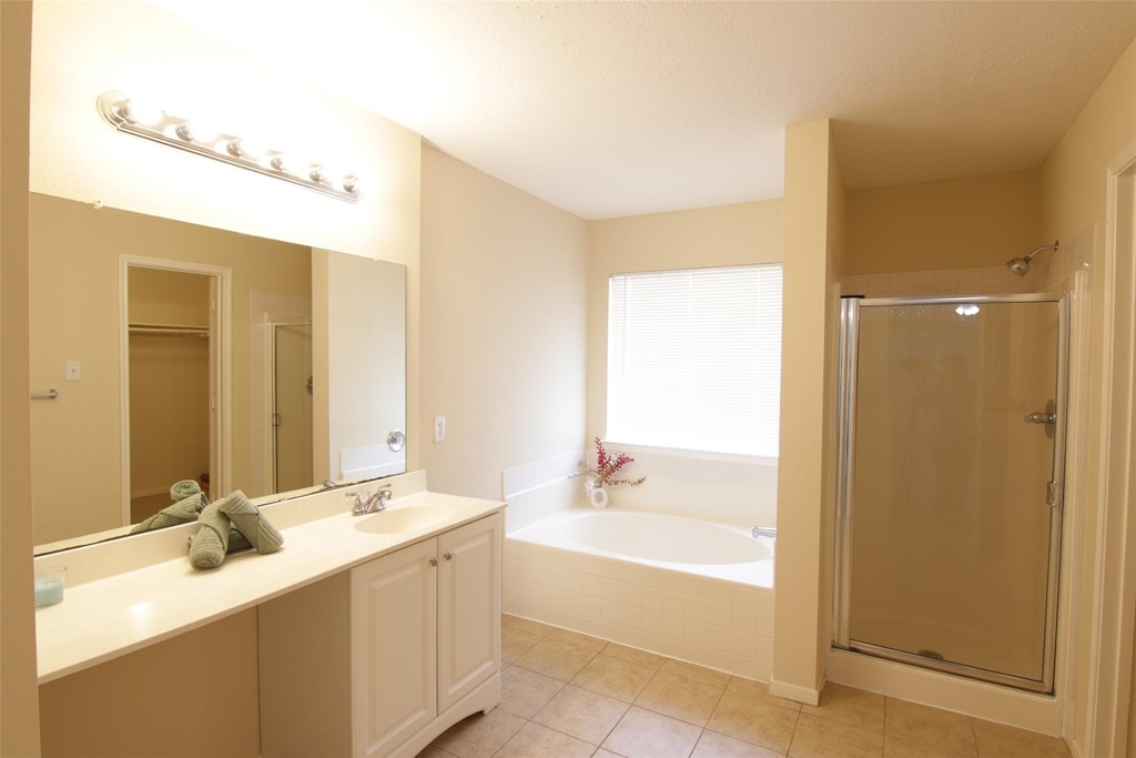 16938 Watering Oaks Lane - Photo 13