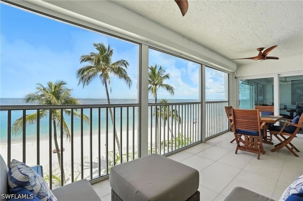 9517 Gulf Shore Drive - Photo 1