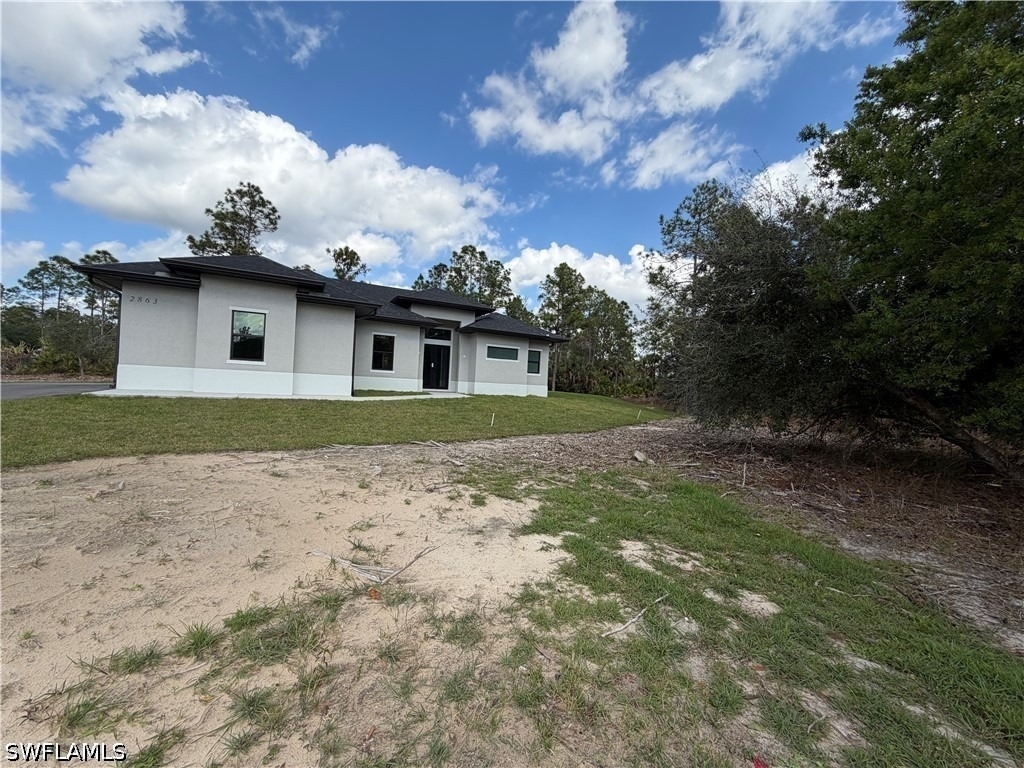 2863 52nd Avenue Ne - Photo 4