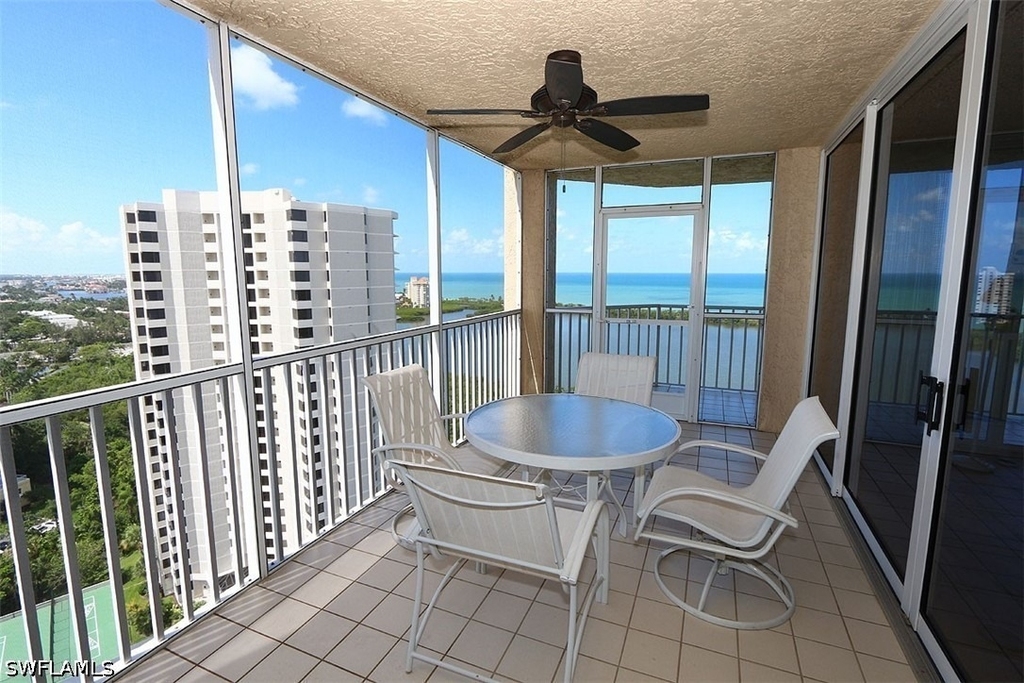 5550 Heron Point Drive - Photo 2