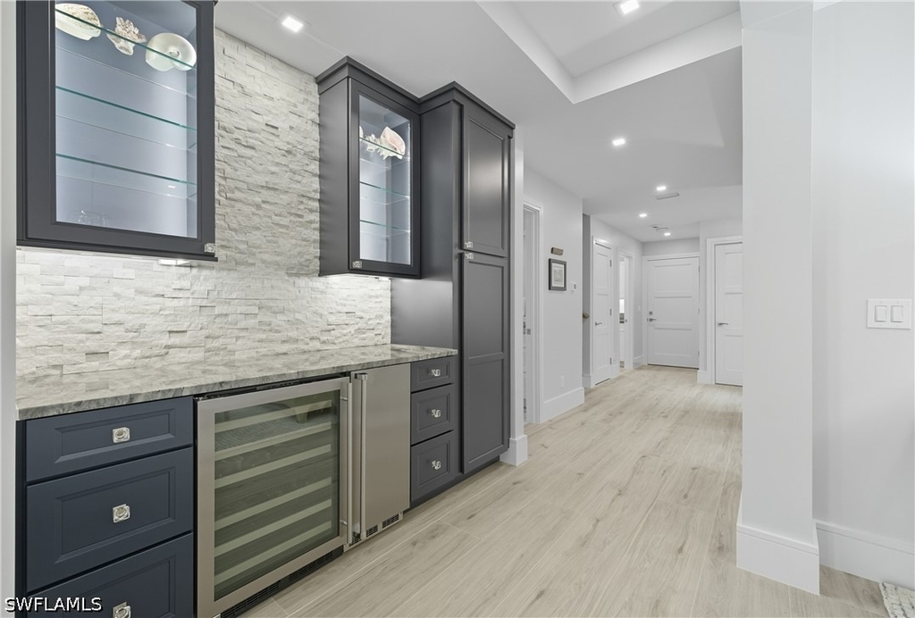 360 Carlton Place - Photo 14