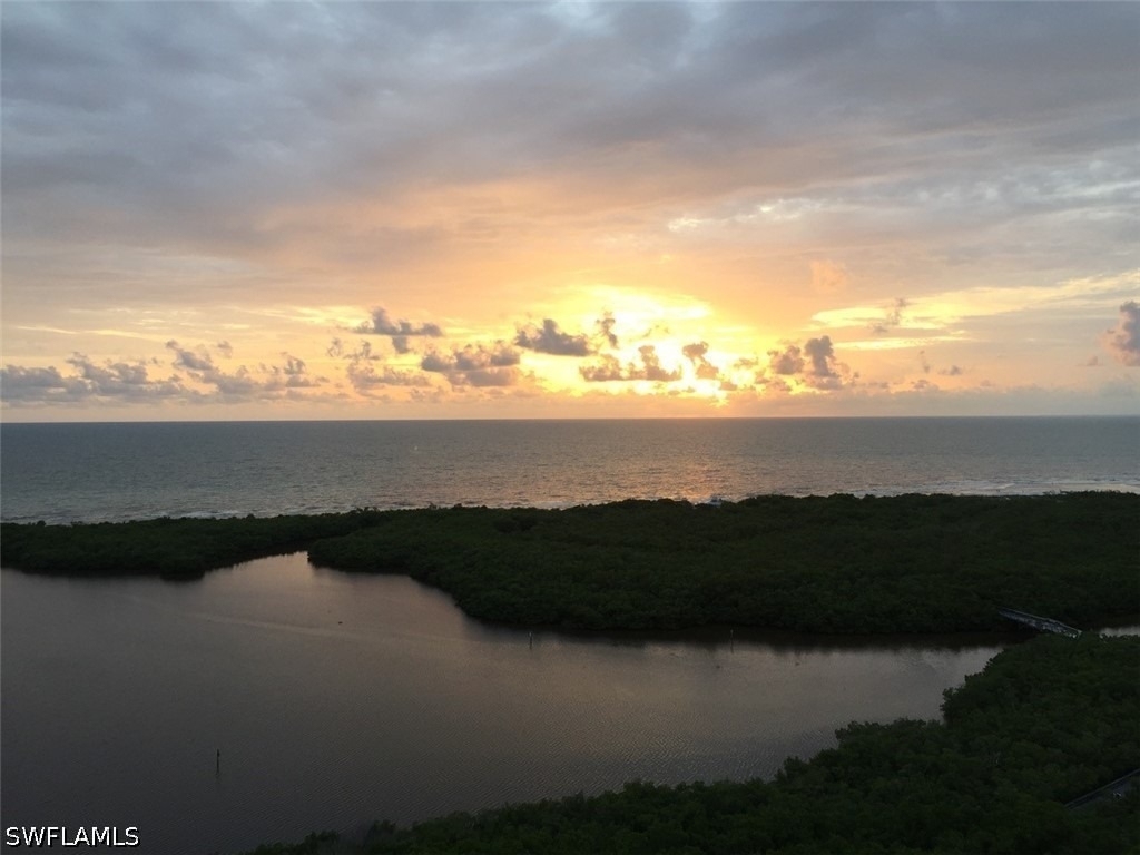 5550 Heron Point Dr - Photo 4