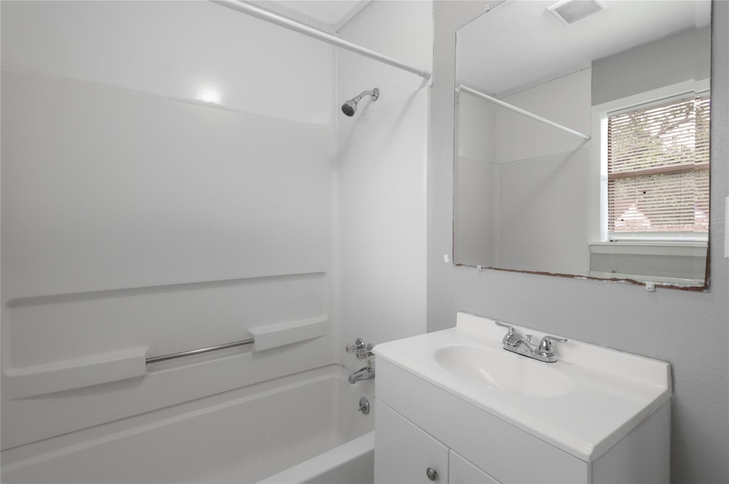 700 Gray Street - Photo 13