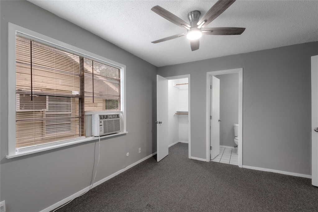 700 Gray Street - Photo 8
