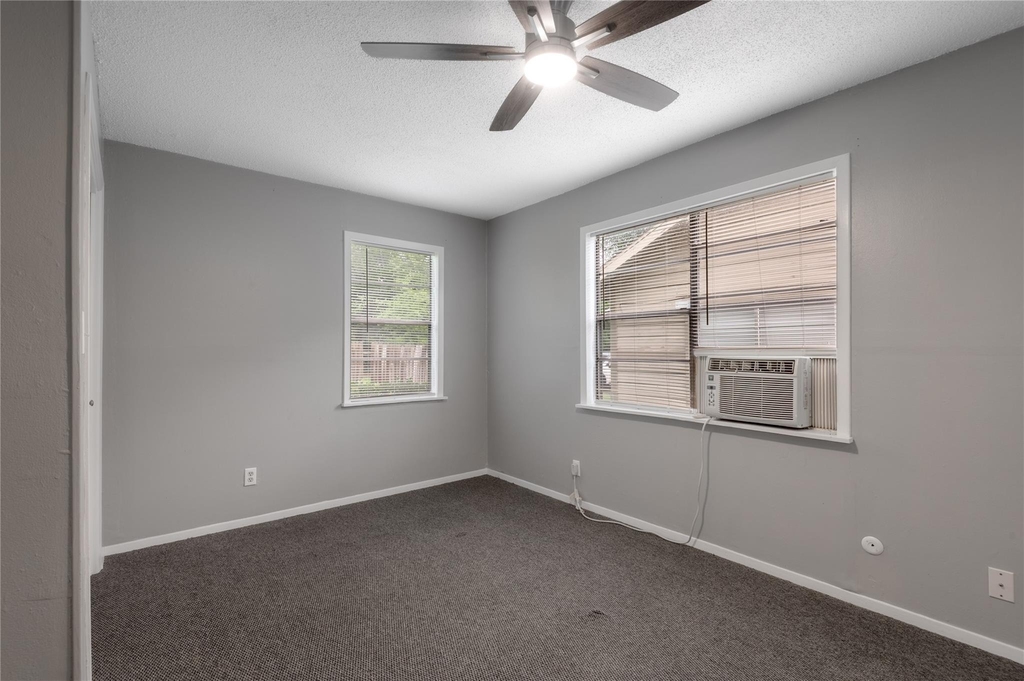 700 Gray Street - Photo 11