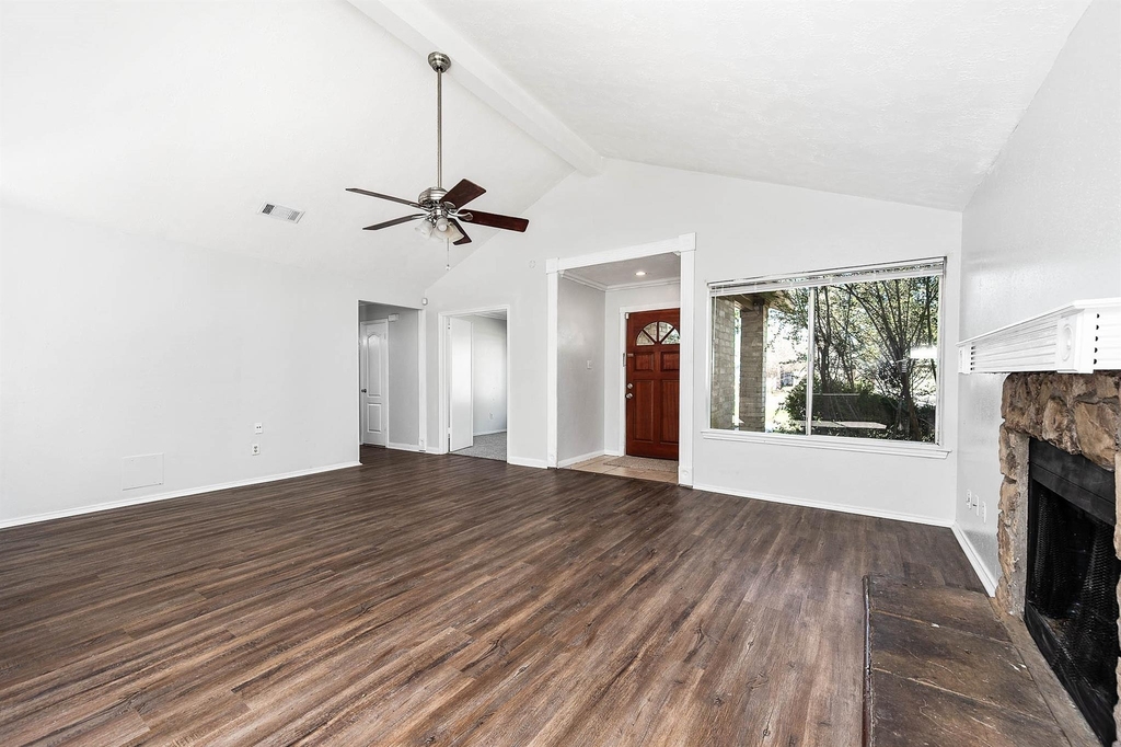 3423 Nutwood Lane - Photo 5