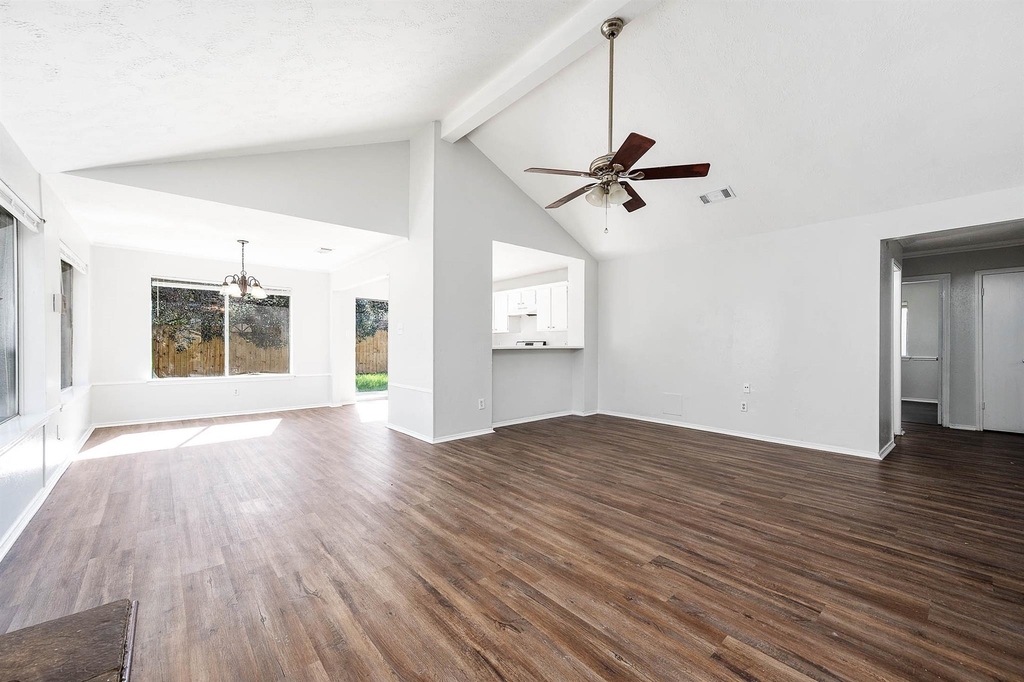 3423 Nutwood Lane - Photo 4