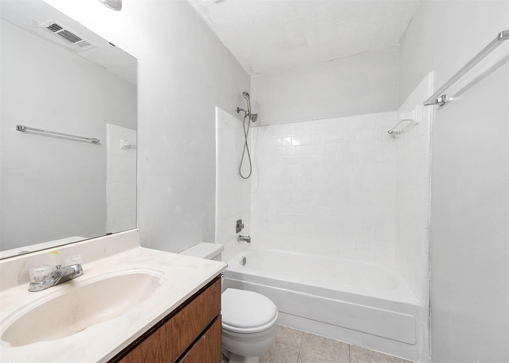 3423 Nutwood Lane - Photo 13