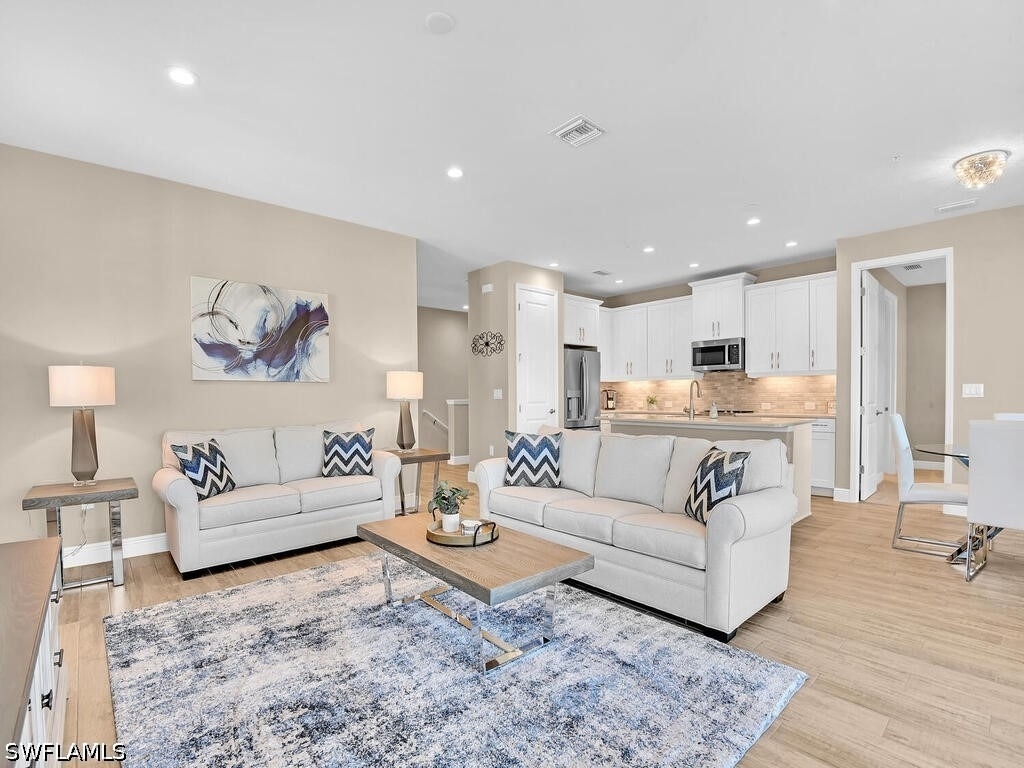 2561 Seychelles Drive - Photo 5