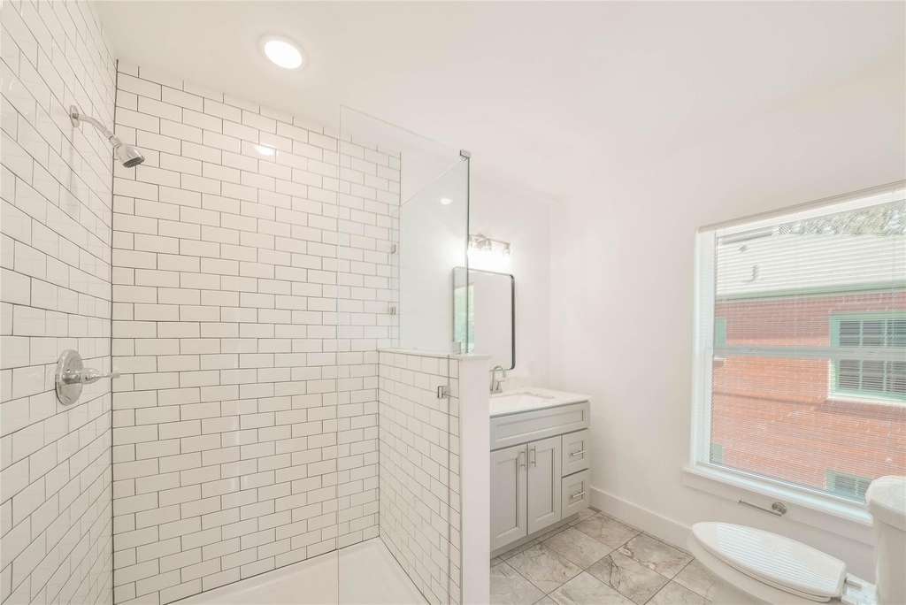 6644 Lawndale Street - Photo 3