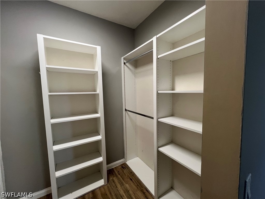 5365 Cove Circle - Photo 32
