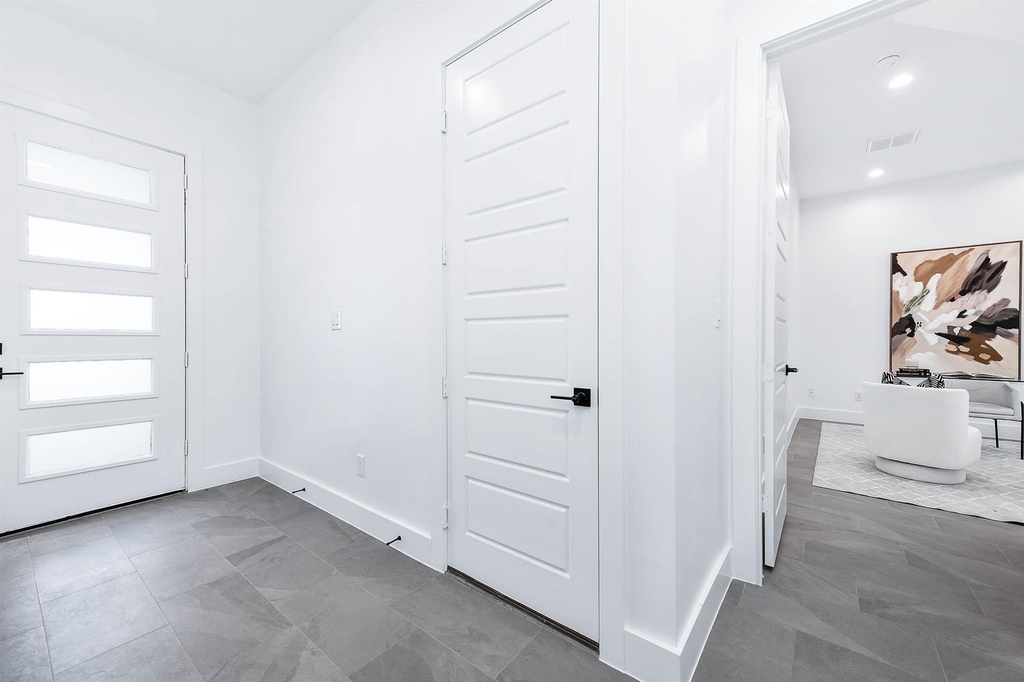 3805 Coyle Street - Photo 5