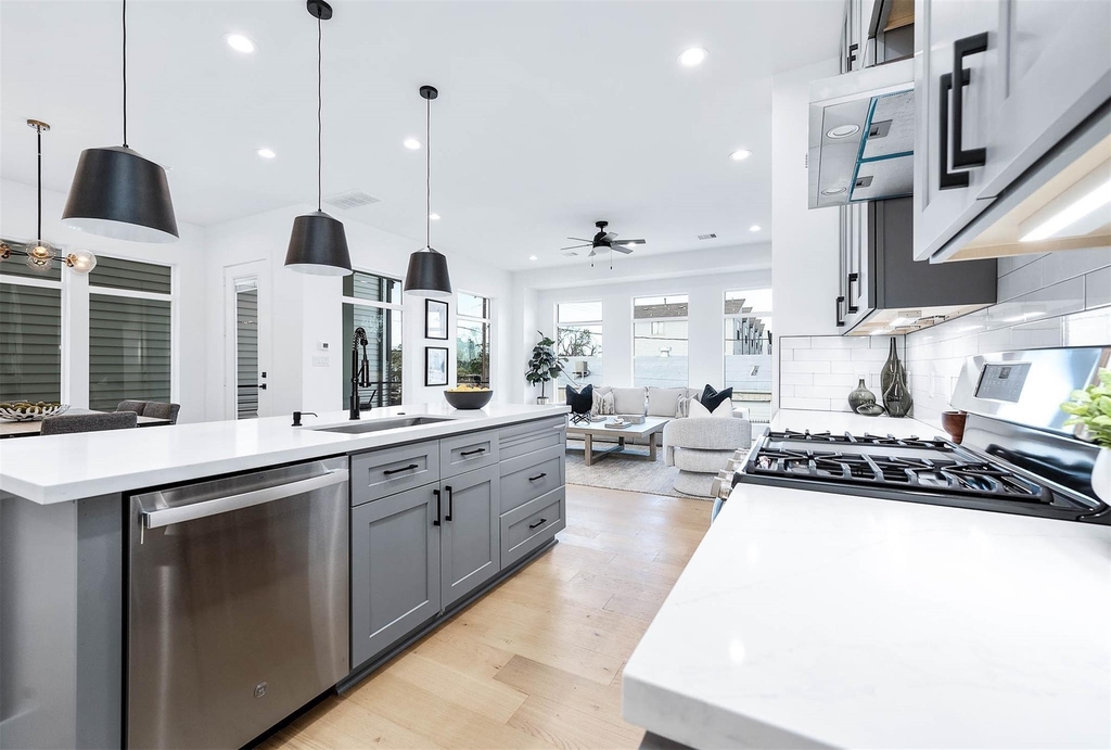 3805 Coyle Street - Photo 12
