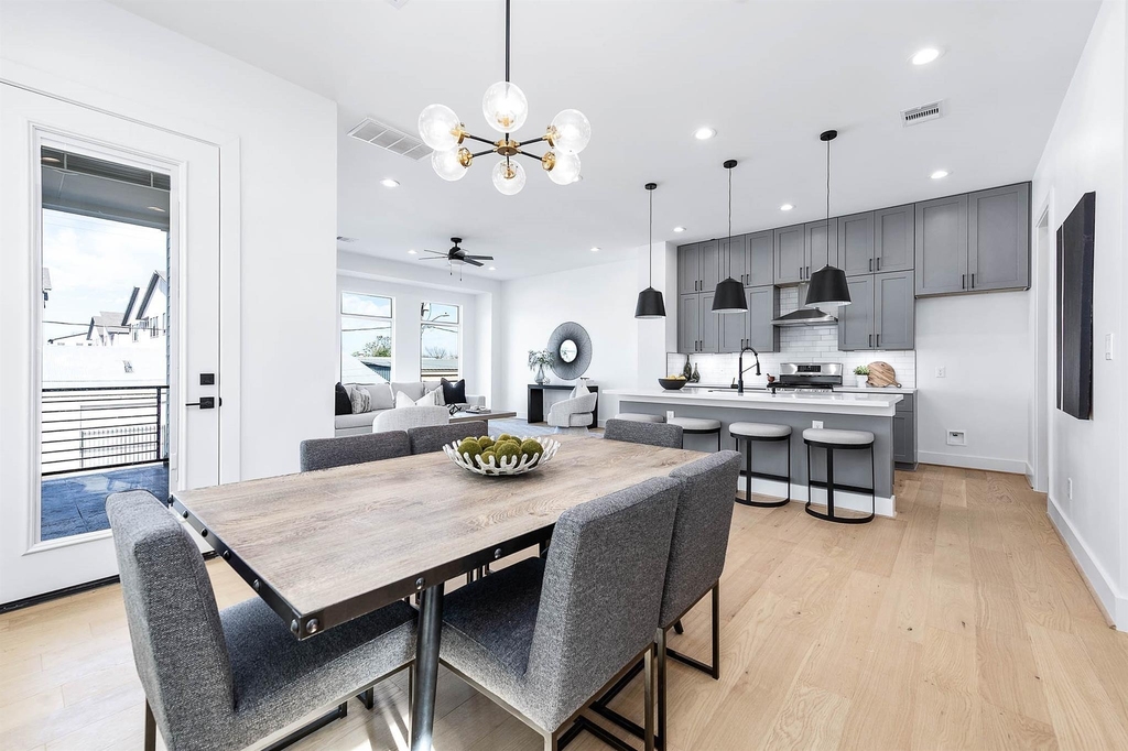 3805 Coyle Street - Photo 14