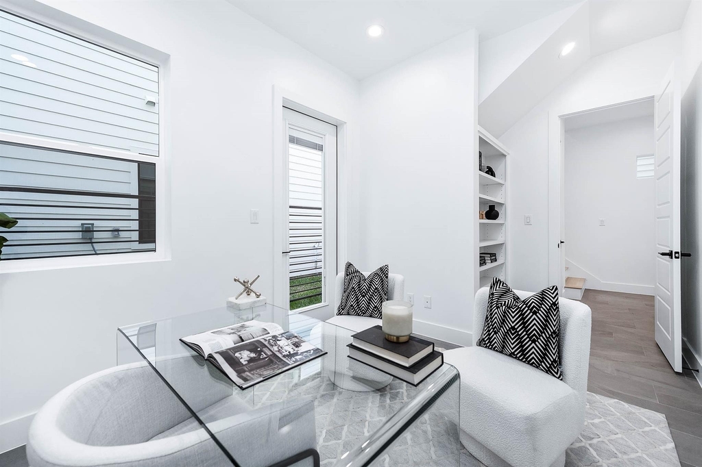 3805 Coyle Street - Photo 8
