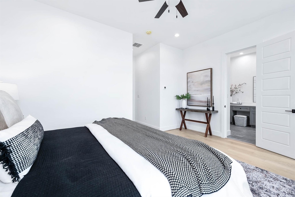 3805 Coyle Street - Photo 27