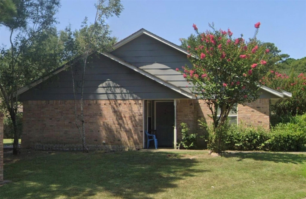 1303 Mlk Drive - Photo 2