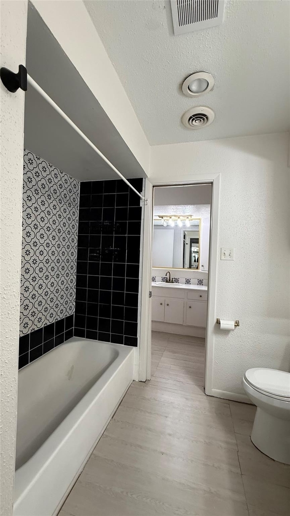 2744 Briarhurst Drive - Photo 15